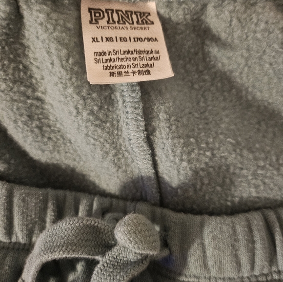 Nice VS Pink Sweat Outfit - Picture 4 of 6